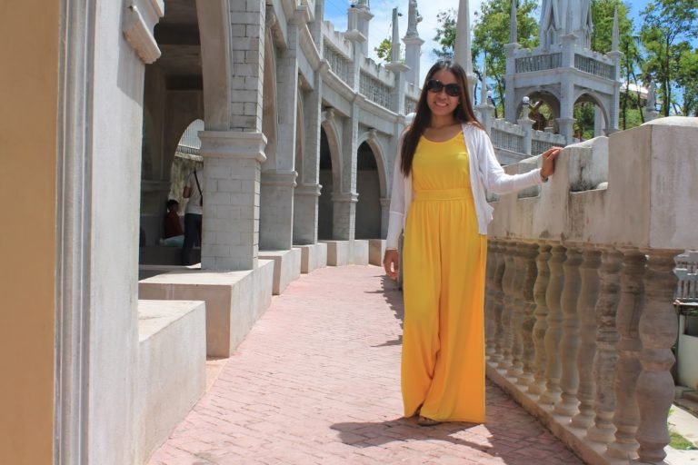Yellow Belle