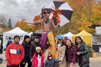 family in Cranberry Festival Ontario tourist attraction fall